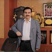 Dr.D.Srinivasan, Principal
